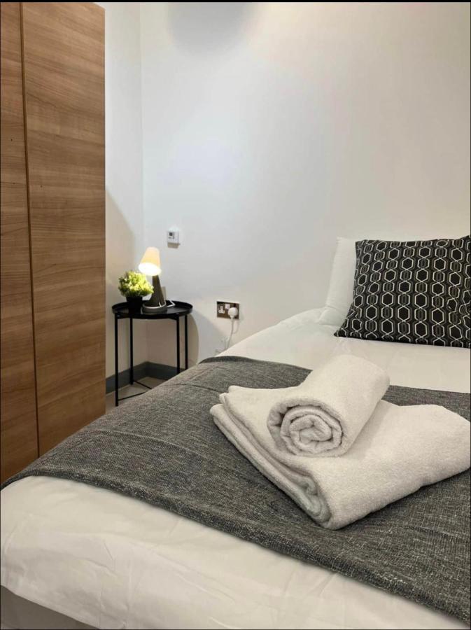 New Build 5 Bedroom In Hackney. Central London Exteriör bild